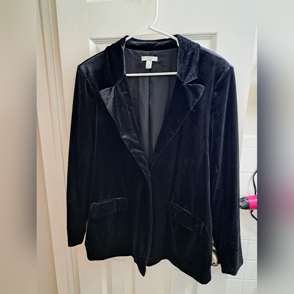 Nine West Black Velvet Blazer with Notched Lapels